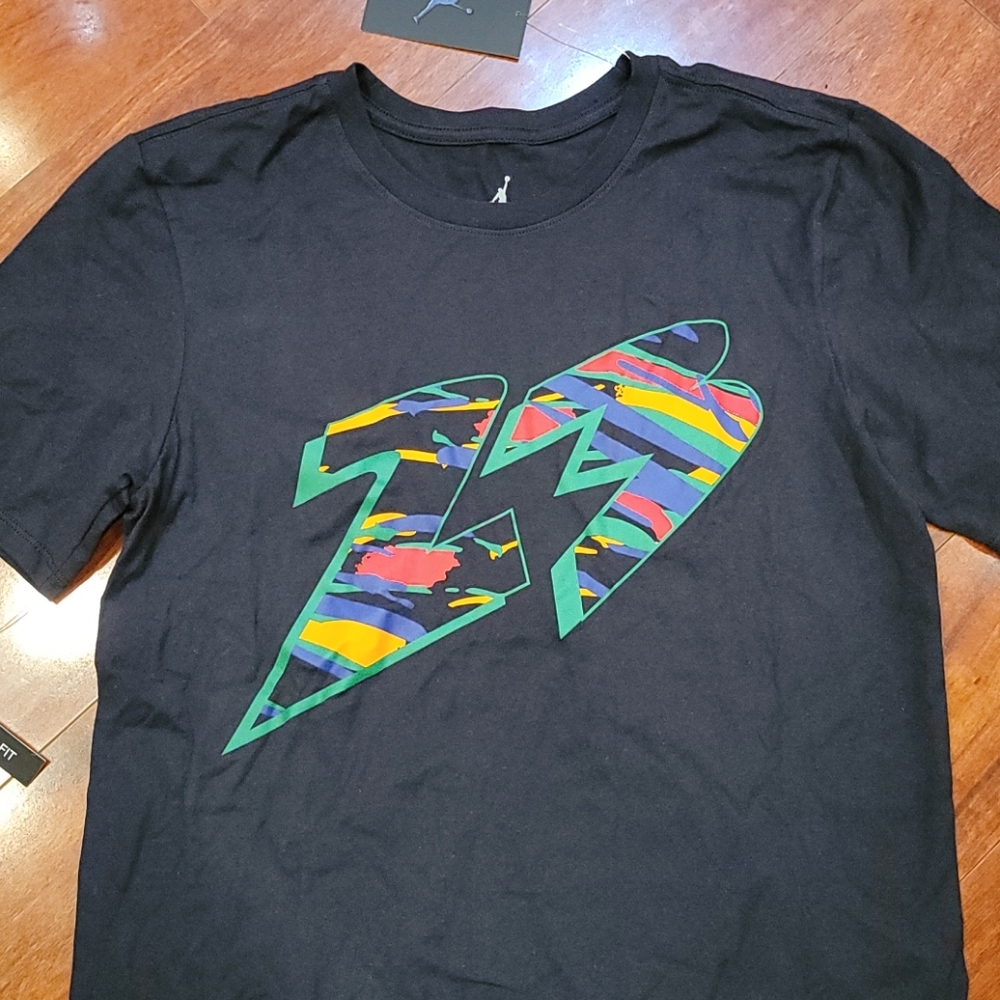 NWT Men's S or XL Jordan tee
